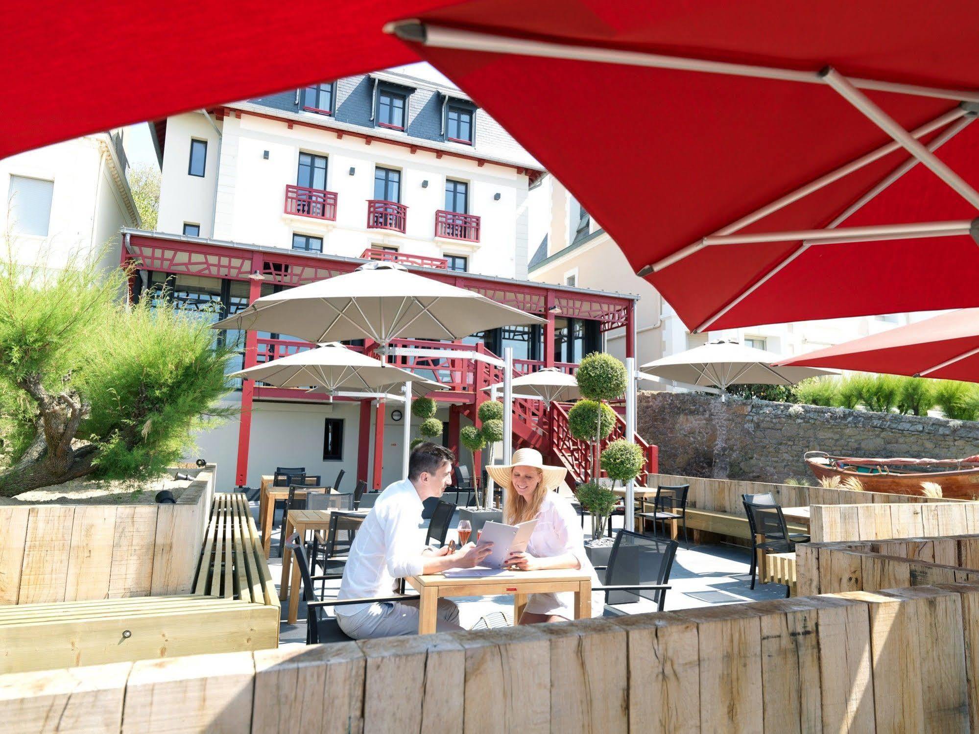 Hotel Ar Iniz Сен Мало Екстериор снимка